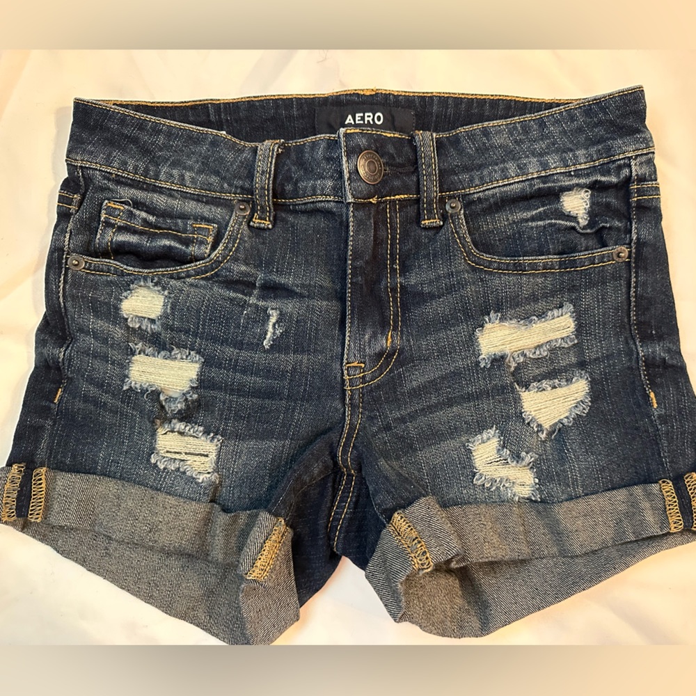 Aeropostale low rise midi shorts
